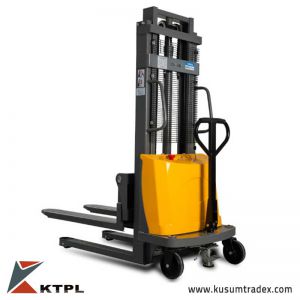 <p>Electric Stacker</p>